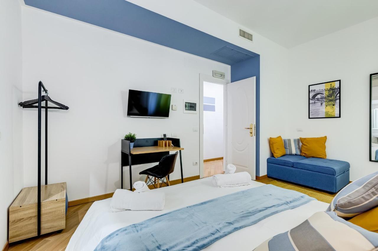 Marche 54 Hotel Рим Екстериор снимка