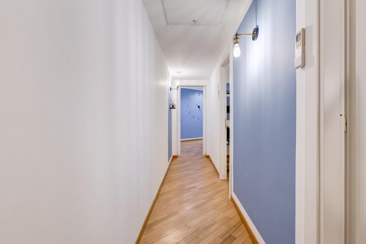 Marche 54 Hotel Рим Екстериор снимка