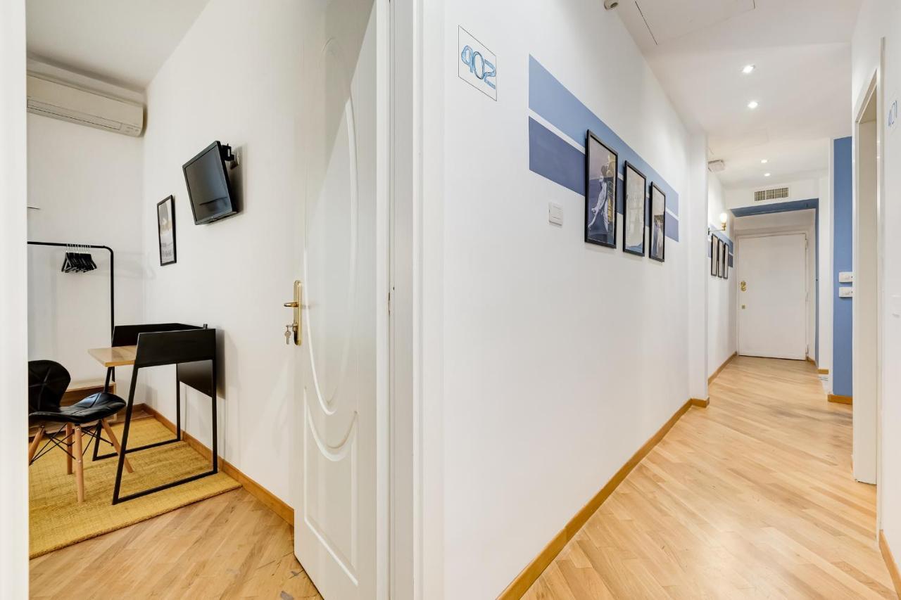 Marche 54 Hotel Рим Екстериор снимка