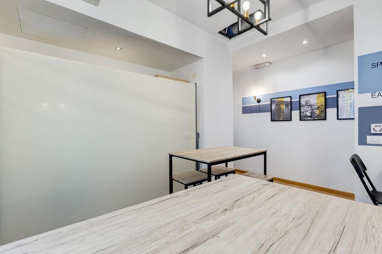 Marche 54 Hotel Рим Екстериор снимка